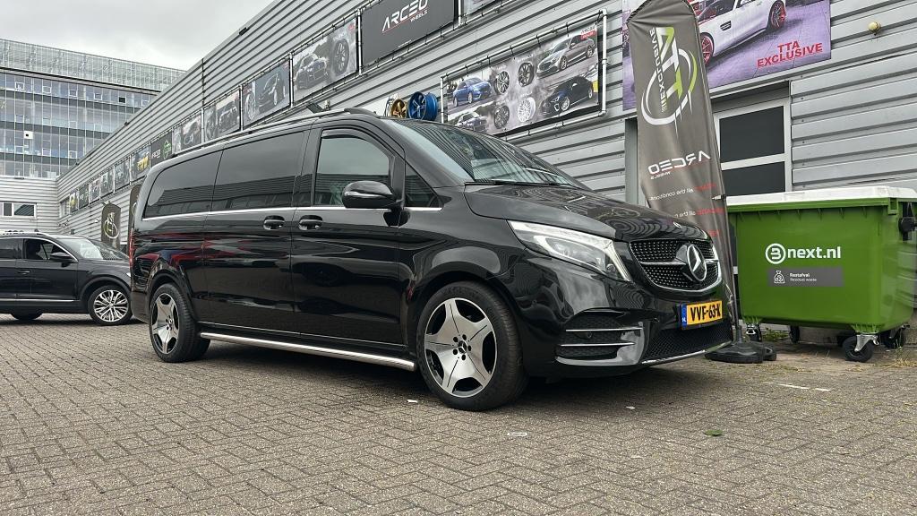 19 inch MERCEDES MAYBACH Look Sportvelgen fits C-E-S-V-VITO, 2525LV, 245 mm, Banden en Velgen, Nieuw