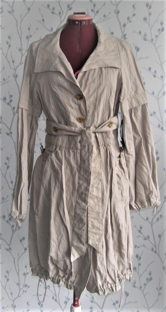 SUMMUM Women Zandkleurige Trenchcoat. maat 38 (Nieuw), Maat 38/40 (M), Beige, Nieuw, SUMMUM Women