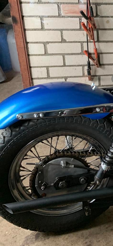 Voorwiel en achterwiel gezocht sportster iron jaren 70, Motoren, Onderdelen | Harley-Davidson, Ophalen of Verzenden