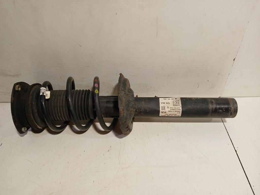 Veerpoot rechts voor Volkswagen Passat, Auto-onderdelen, Onderdelen@venauto.nl, Van der Ven Autorecycling B.V., Gebruikt, Ettenseweg 76, 4706 PB Roosendaal, The Netherlands