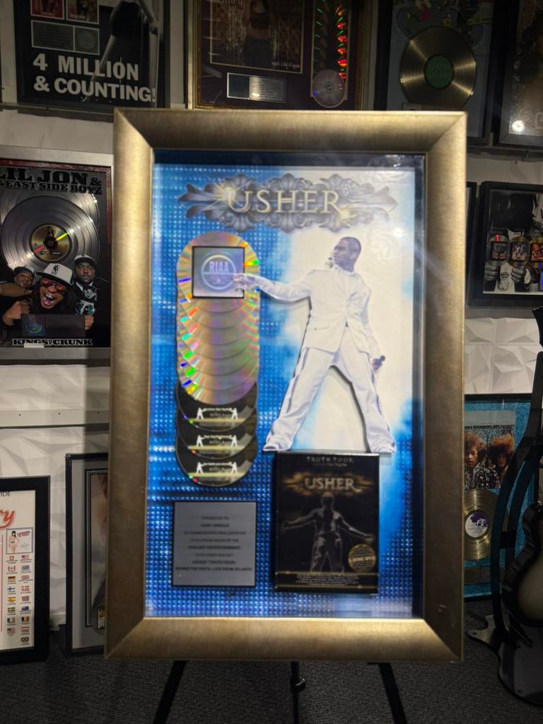 Usher Truth Tour RIAA 7x Platina Award USA Hip Hop R&B, Ophalen of Verzenden, Zo goed als nieuw