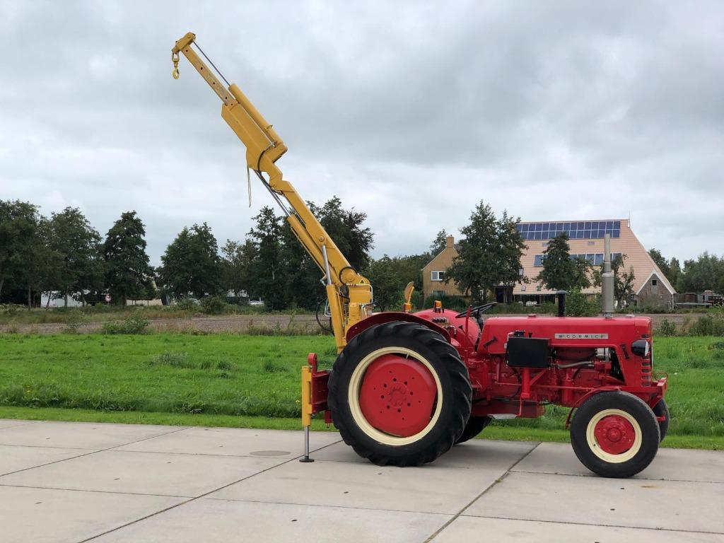 Mc Cormick 4-39 tractor met Kraan. Uniek!, Zakelijke goederen, Ophalen of Verzenden, Gebruikt, Tot 80 Pk, McCormick