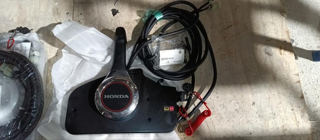 Honda Afstandsbediening incl kabelboom nieuw, Ophalen of Verzenden, Nieuw, Motor en Techniek, Zeilboot of Motorboot