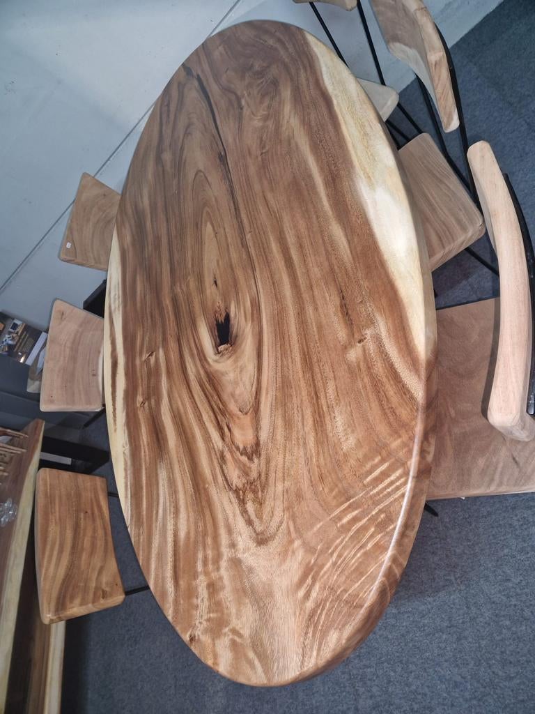 Unieke eettafel ovaal, uit suar hout boomstam blad. 200x100, Industrieel suar interieur, Info@industrieel-suar-interieur.nl, 100 tot 150 cm