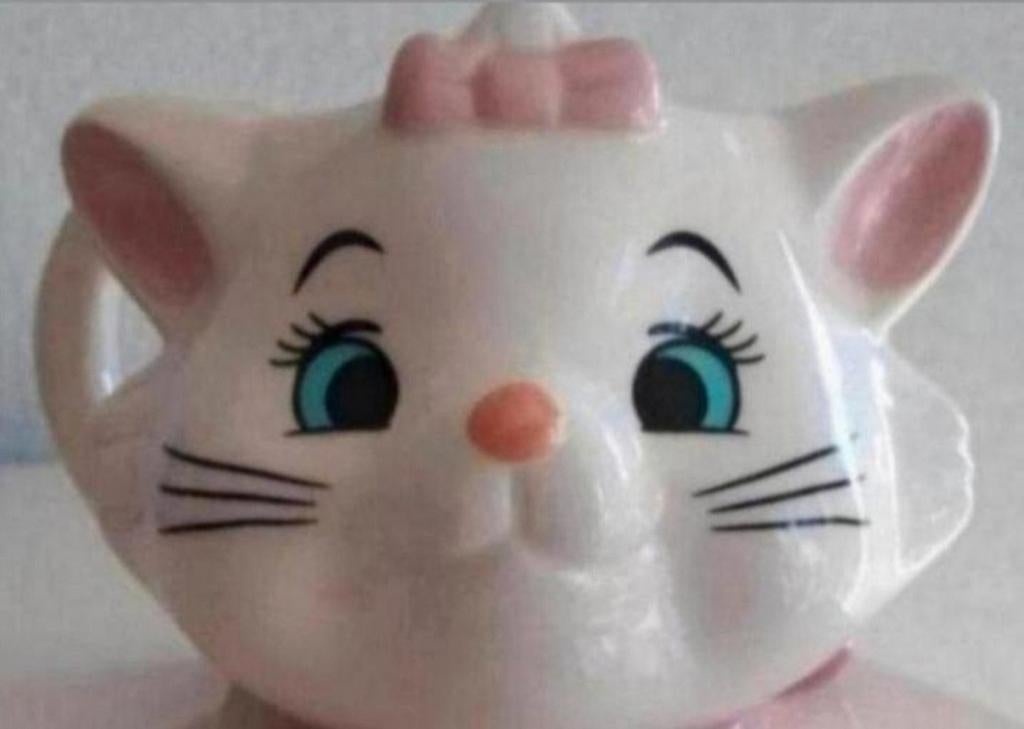 Beker Poes Marie (Aristokatten), Ophalen of Verzenden, Zo goed als nieuw, Servies