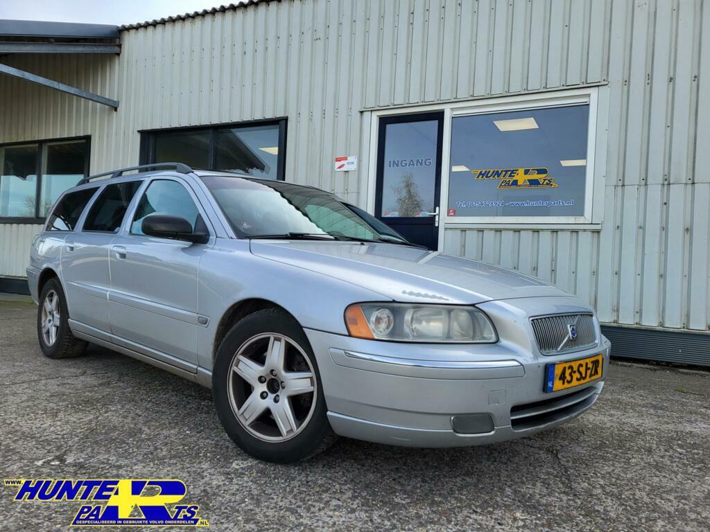 Volvo V70 2.4D Kleurcode: 426, Gebruikt