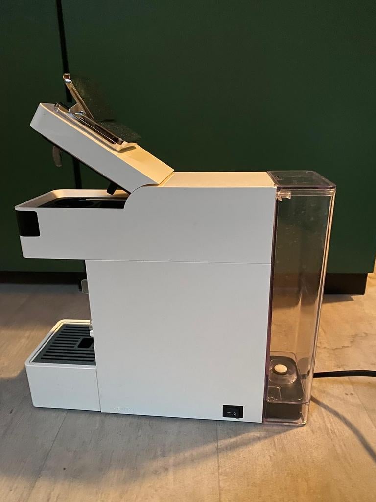 Illy Y3 Iperespresso Koffiemachine, Ophalen, Espresso apparaat, Zo goed als nieuw, 1 kopje