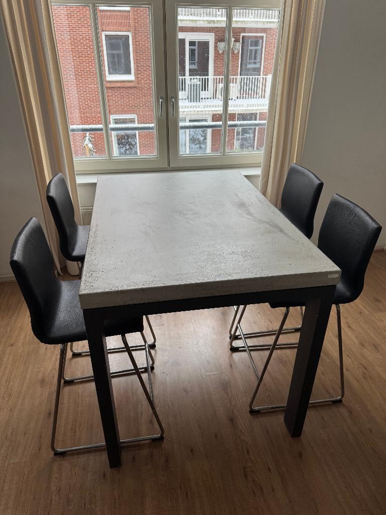 Designer bartafel betoncoating + 4x IKEA LILLÅNÄS barkrukken, Ophalen, Gebruikt, 50 tot 100 cm, 100 tot 150 cm