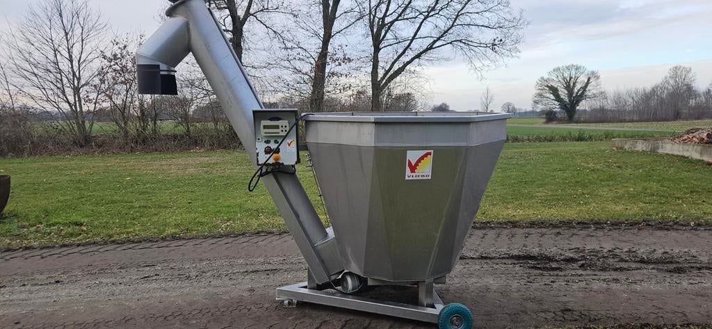 Vliebo stationaire ruwvoermenger., Dieren en Toebehoren, Stalling en Weidegang
