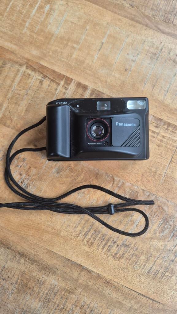 Panasonic C-340EF Vintage Camera met Houder, Audio, Tv en Foto, Fotocamera's Analoog, Ophalen of Verzenden, Gebruikt, Compact