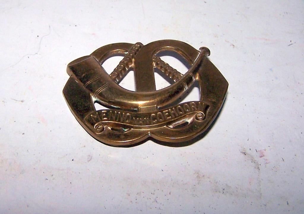 Baretembleem Menno van Coehoorn. Izgs., Verzamelen, Ophalen of Verzenden, Landmacht, Nederland, Embleem of Badge