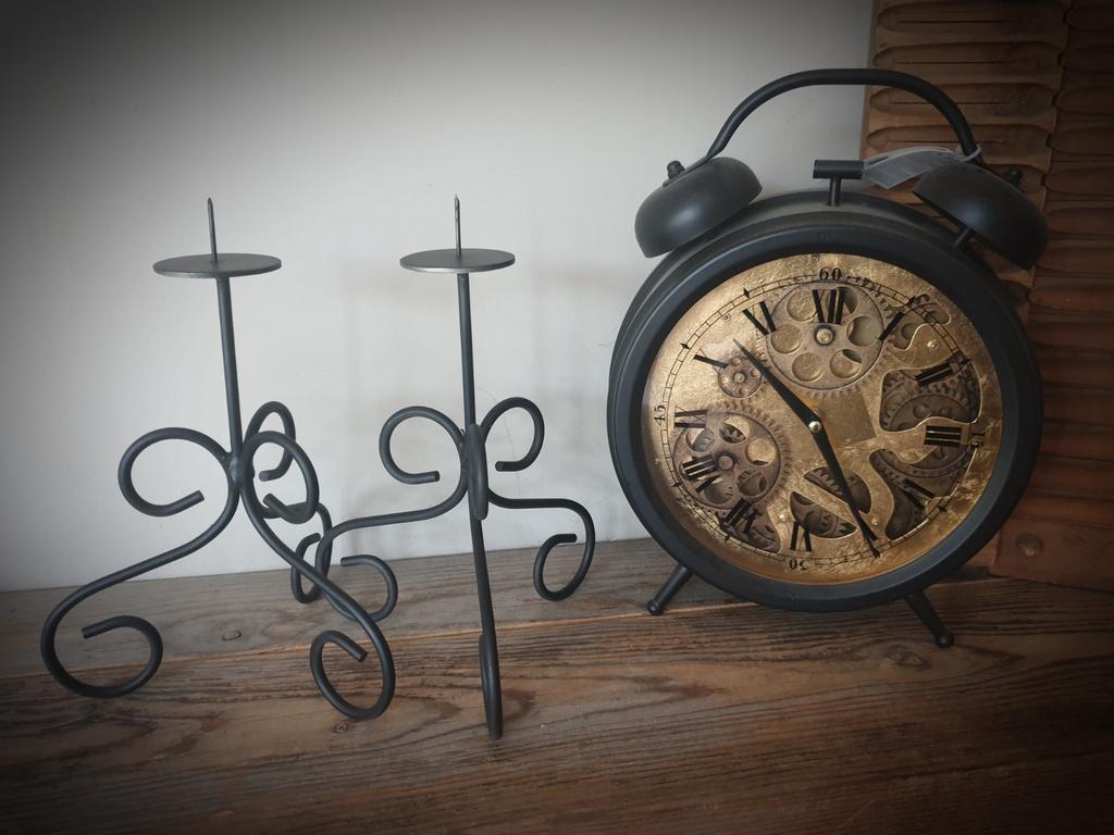 Metalen sier kandelaar zwart 23 cm hoog, voor stomp kaars, Zwart, Nieuw, Ophalen of Verzenden, Metaal