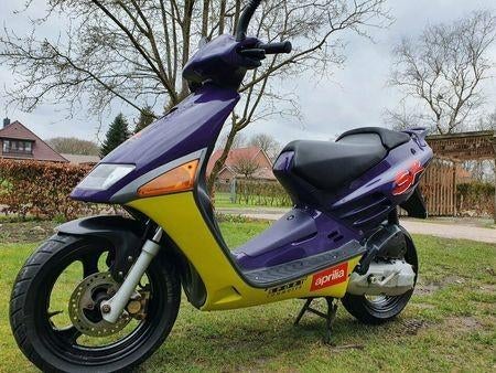 Gezocht aprilia sr viper, Fietsen en Brommers, Scooters | Aprilia, Ophalen of Verzenden, Benzine, SR 50