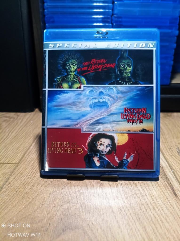 Return of the Living Dead. ( Trilogy), Cd's en Dvd's, Ophalen of Verzenden, Zo goed als nieuw, Horror, Boxset