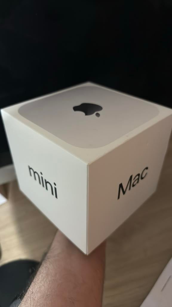 Mac Mini M4 16GB 256GB + bon ongeveer jaar garantie, Ophalen, SSD, Zo goed als nieuw, Mac Mini