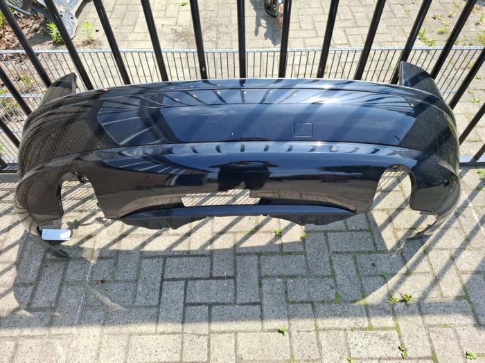 Achterbumper van een Audi A8, Gebruikt, -, Verzenden, -
