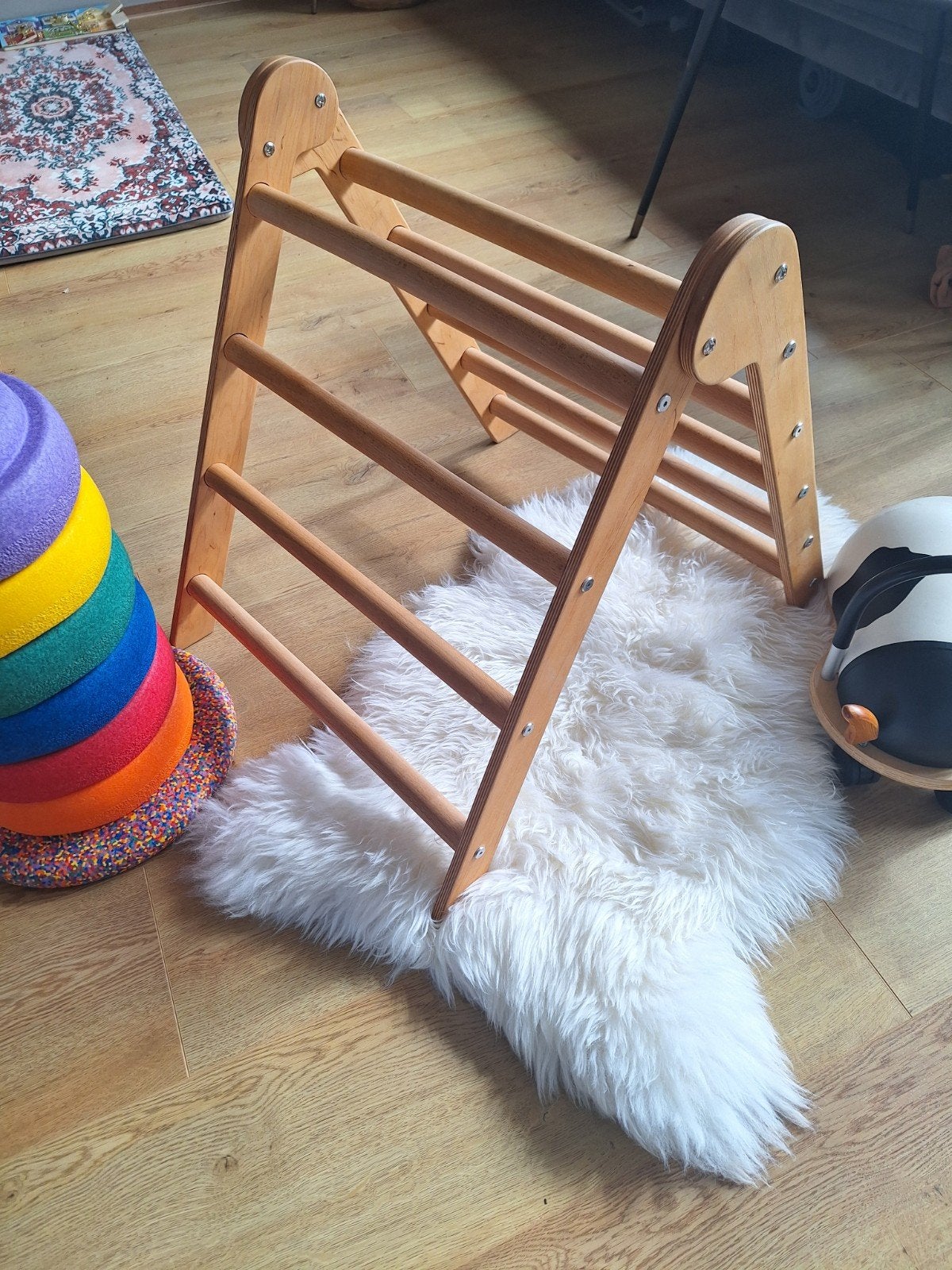 Te huur: klimdriehoek met plank, Ophalen, Happyloops, Happyloops@outlook.com, 1901Gp