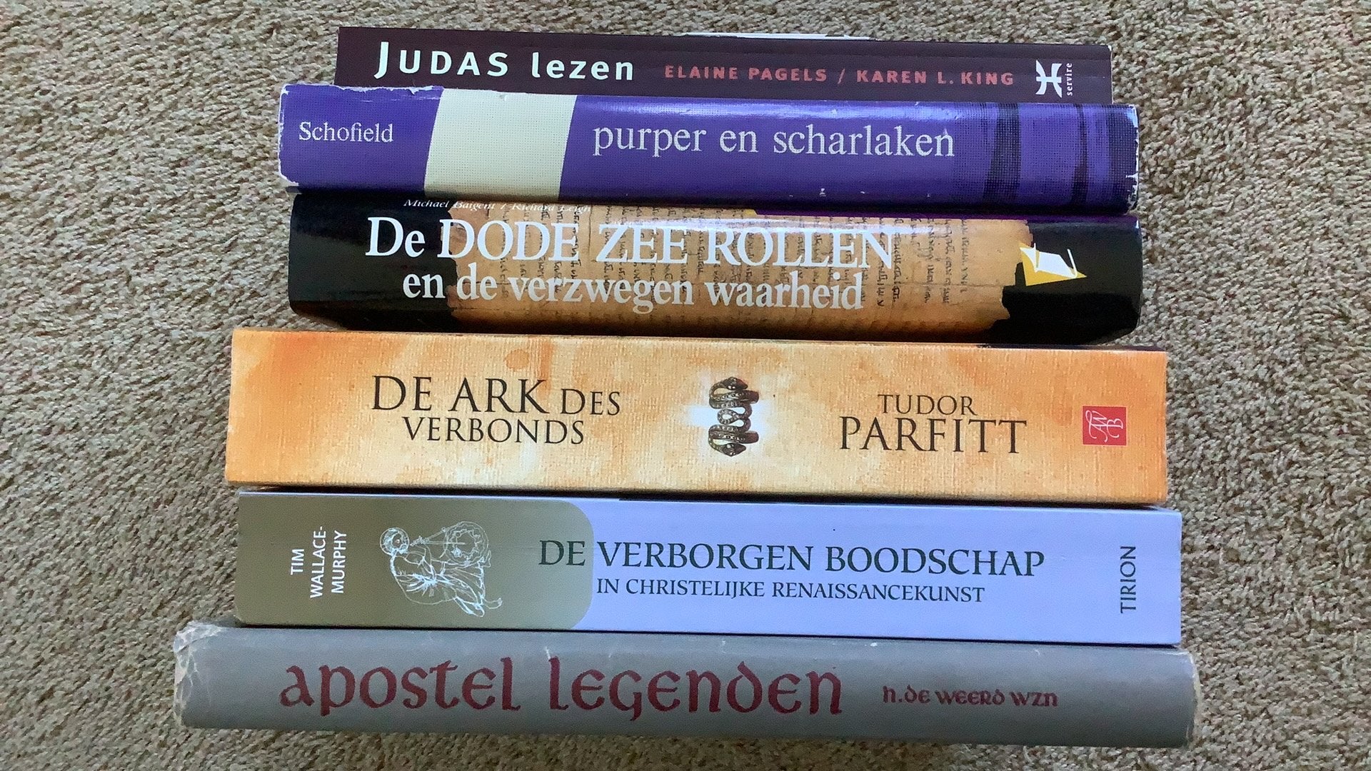 Apostel legenden - Dode Zee rollen - Judas lezen - De Ark, Ophalen of Verzenden, Zo goed als nieuw, Diverse auteurs, Christendom | Katholiek