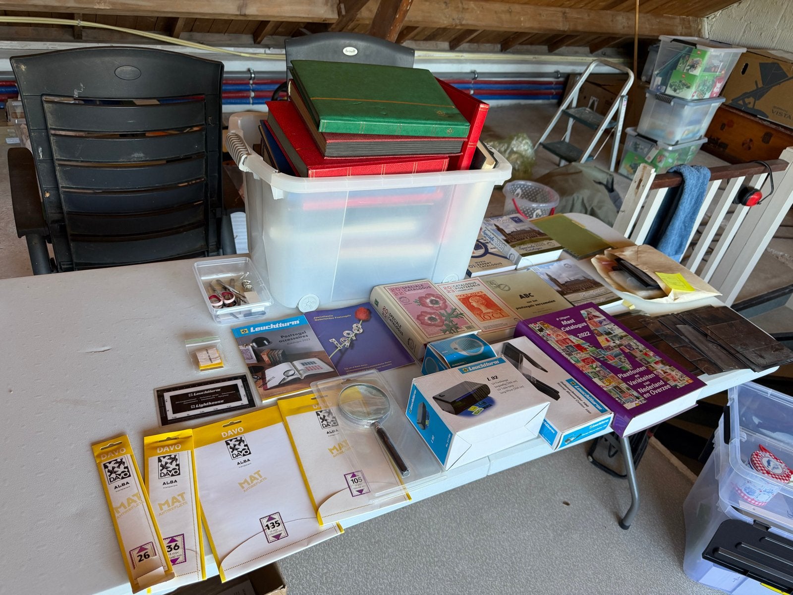 Uitgebreide collectie postzegelverzamelaccessoires, Postzegels en Munten, Postzegels | Toebehoren, Ophalen, Overige typen