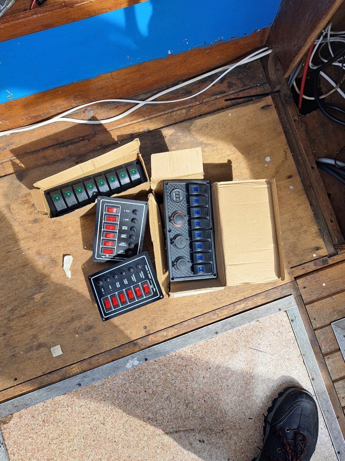 Schakelpanelen voor boot of camper - Nieuw, Ophalen of Verzenden, Nieuw, Motor en Techniek