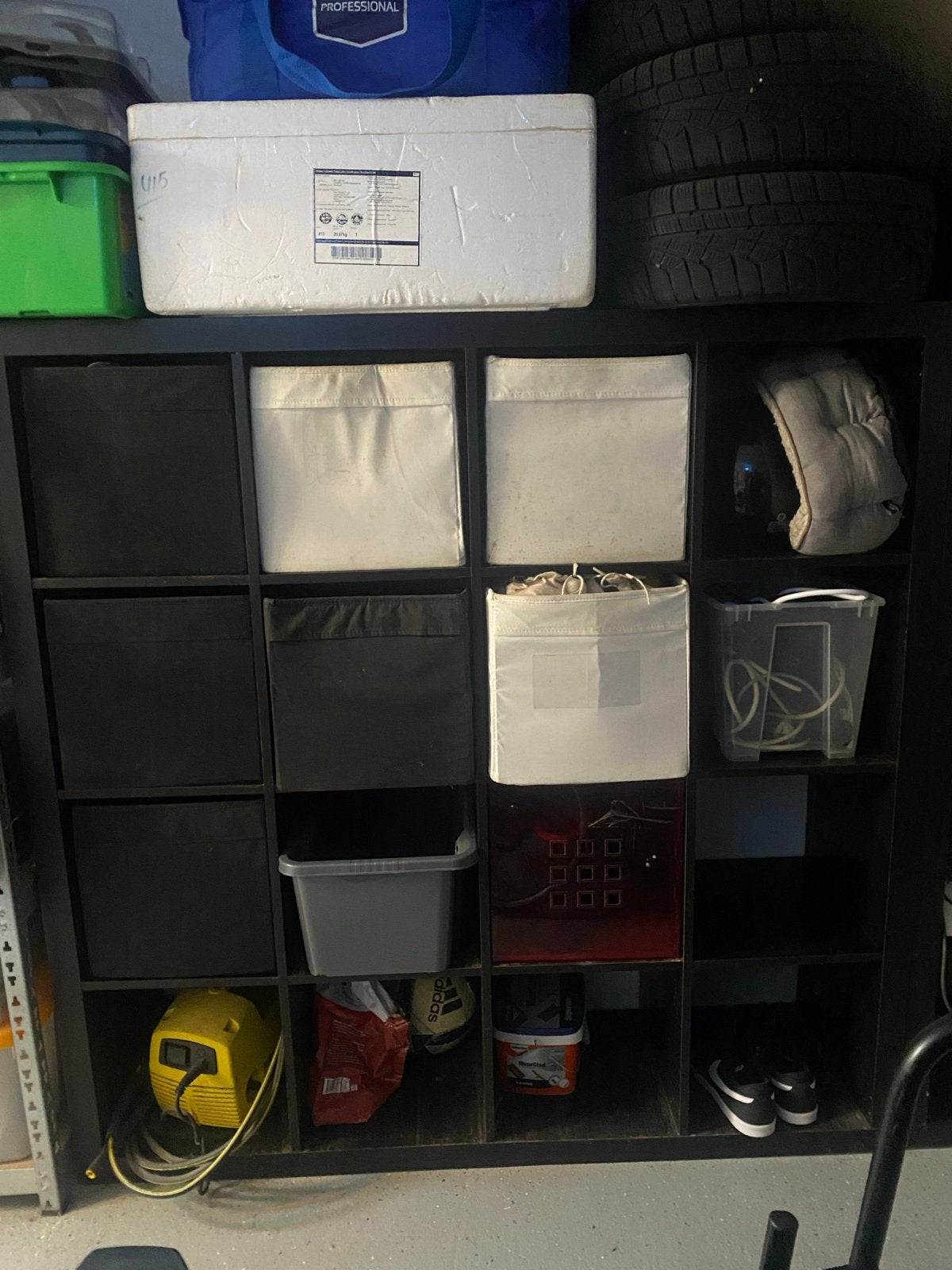IKEA Kallax 16-vaks kast 147x147 cm, Ophalen, Gebruikt