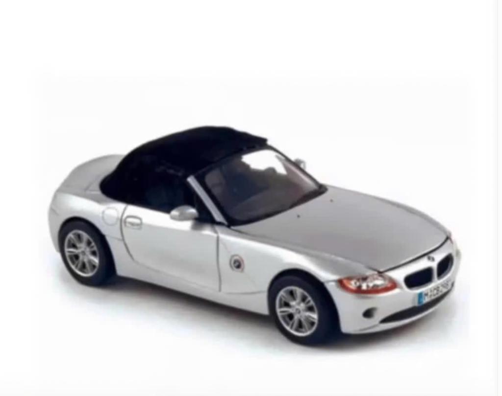 BMW Z4 2002 ZILVER METALLIC SCHAAL 1:43 NOREV ref. 350001