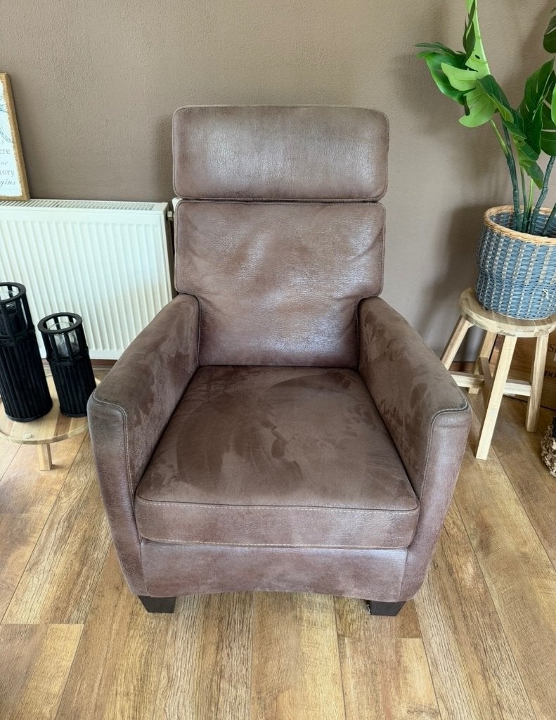 Bruine suede-leren lounge stoel / fauteuil, Ophalen, Minder dan 75 cm, Nieuw, Stof
