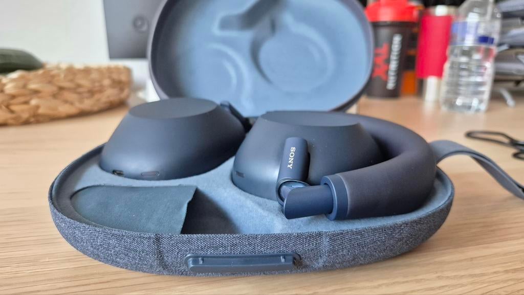 Sony WH-1000XM6 Draadloze Noise-Cancelling Koptelefoon, Ophalen of Verzenden, Zo goed als nieuw, Over oor (circumaural), Draadloos