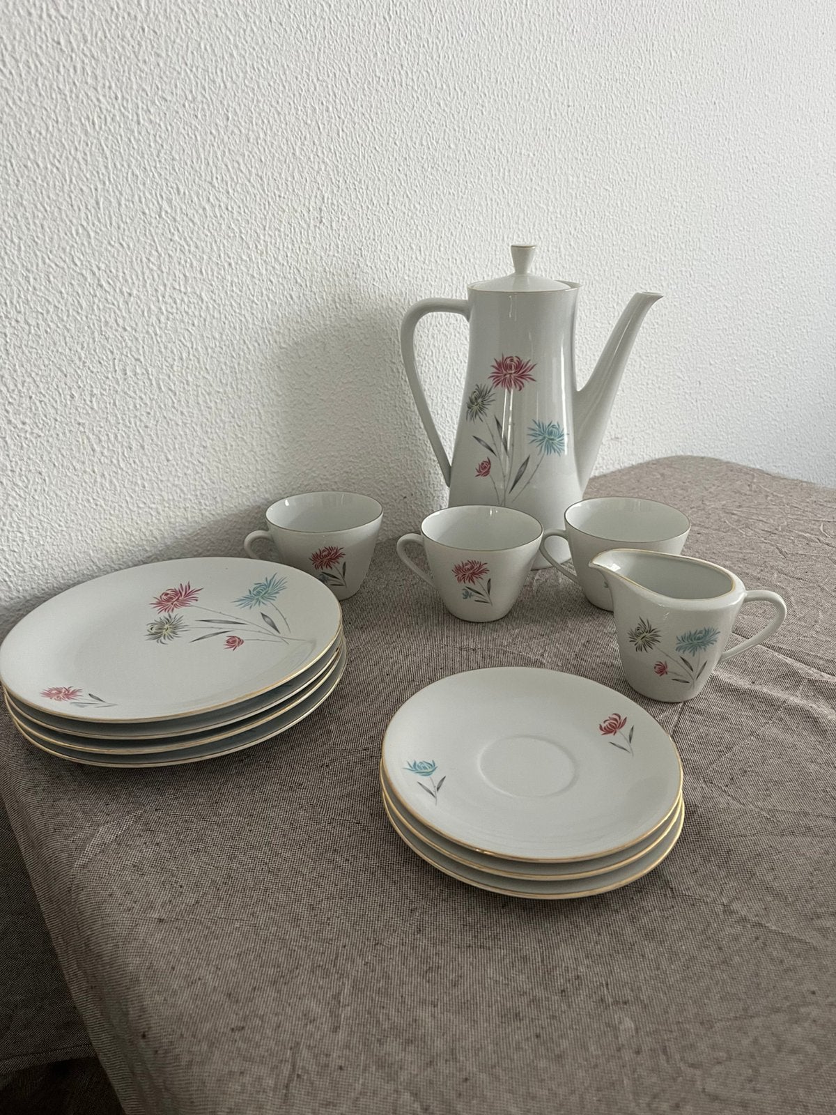 vintage porseleinen koffieservies van Seltmann Weiden, Ophalen