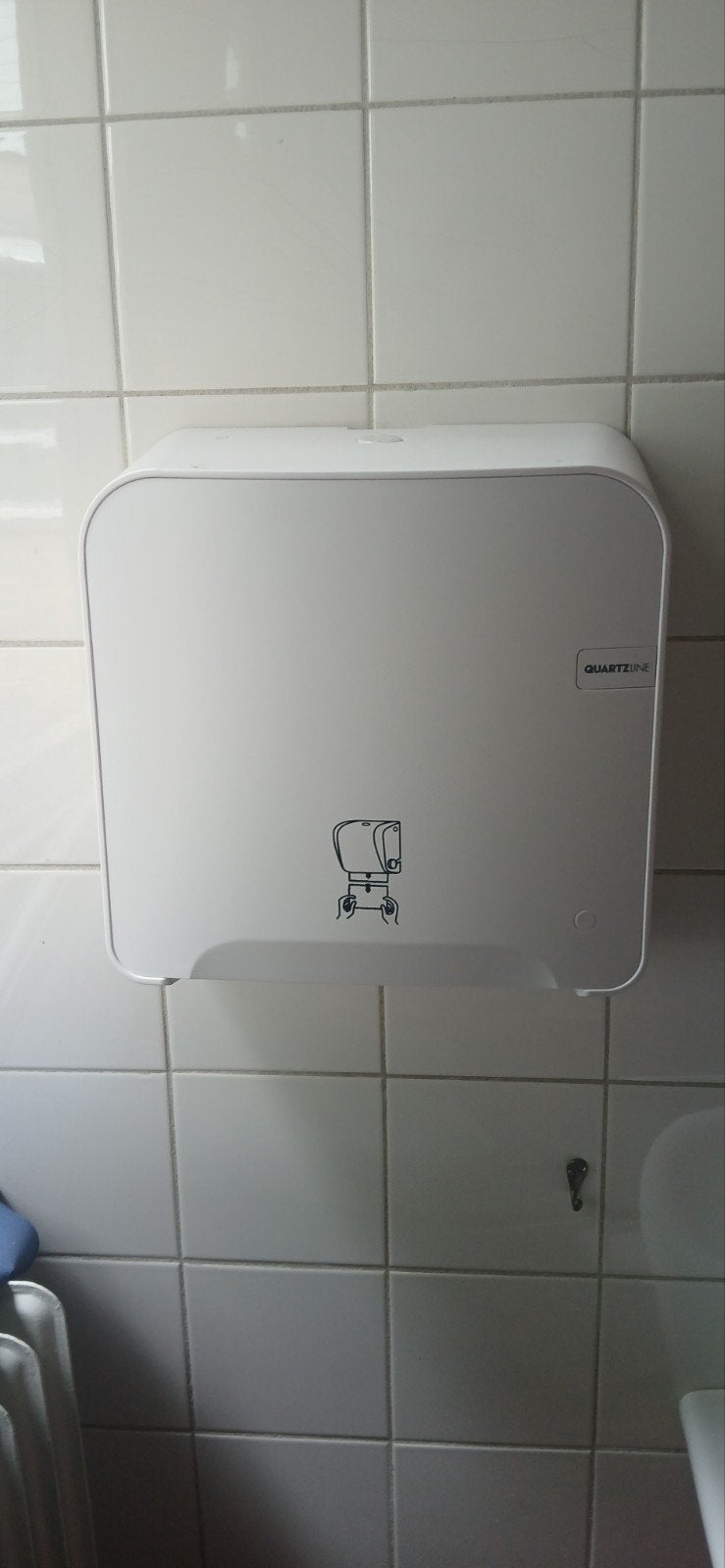 Handoekautomaat Quartzline met 10 rollen handdoekpapier, Ophalen, Gebruikt, Overige typen
