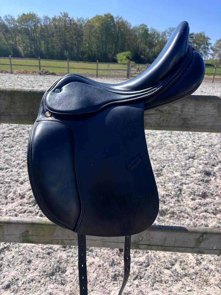 Dressuurzadel prestige Lucky 16 inch, Ophalen of Verzenden, Zo goed als nieuw, Dressuur