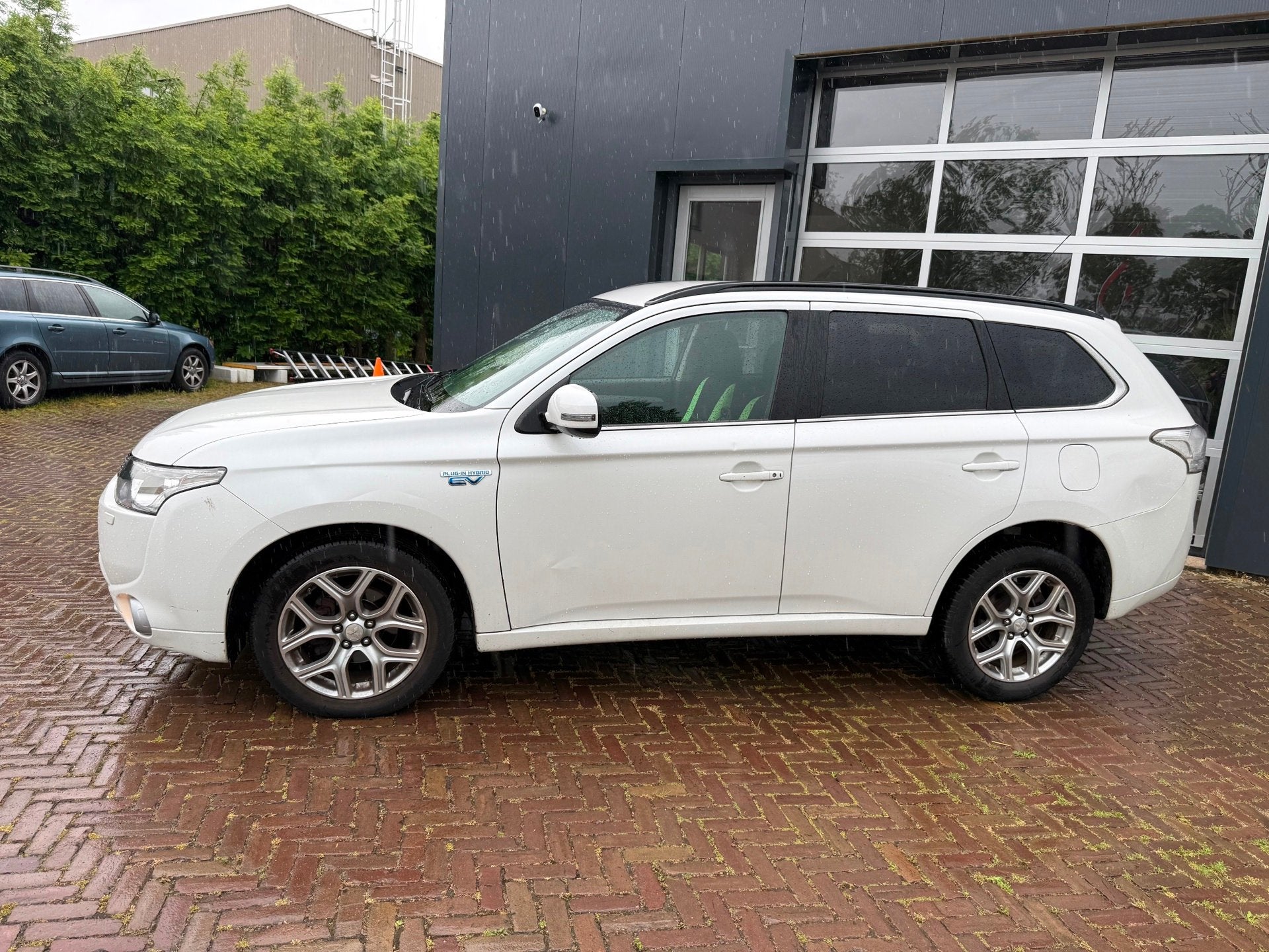 Mitsubishi Outlander 2.0 PHEV Executive Edition, Auto's, 4 cilinders, Leder en Stof, Wit, Vierwielaandrijving