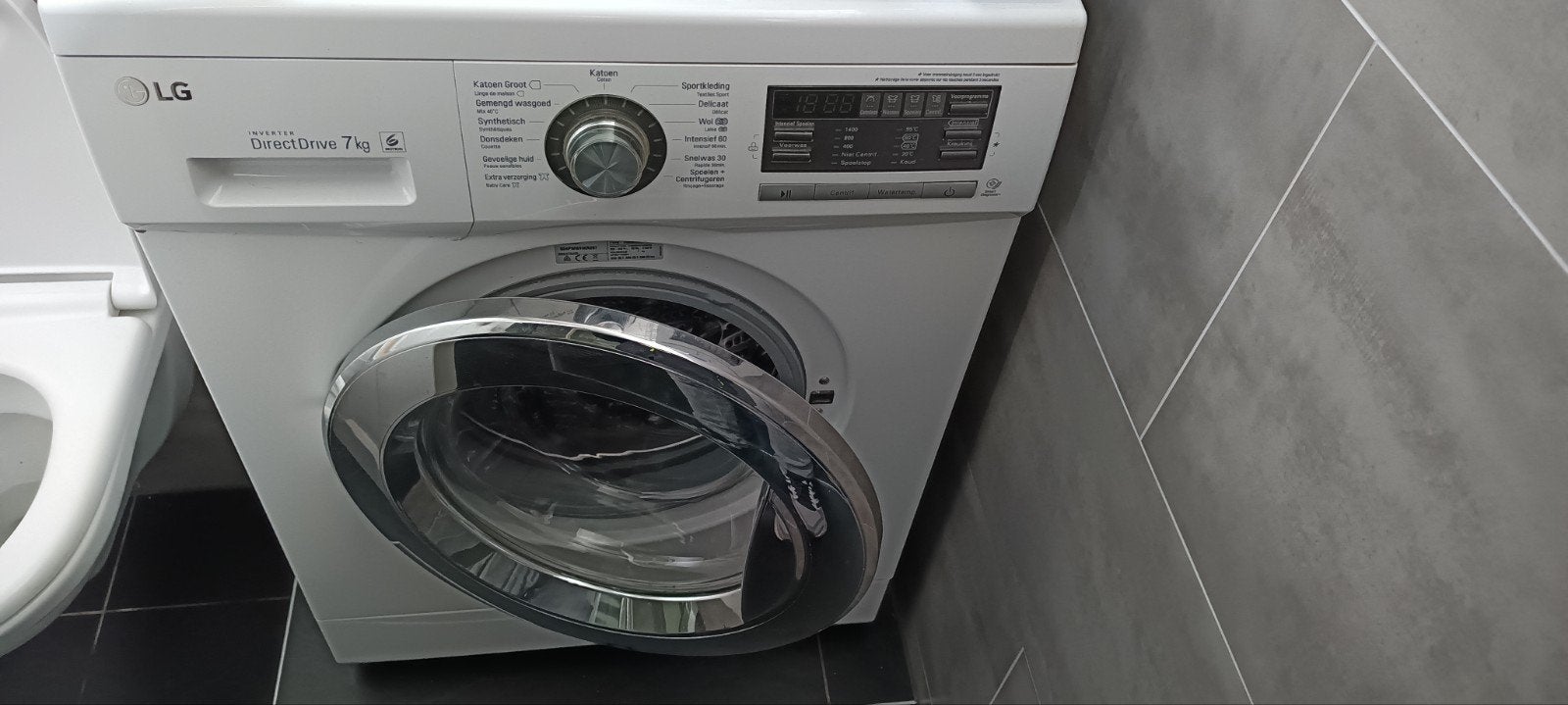 LG Direct Drive 7kg Wasmachine - Zo goed als nieuw, Witgoed en Apparatuur, Wasmachines, Ophalen, Zo goed als nieuw, Voorlader