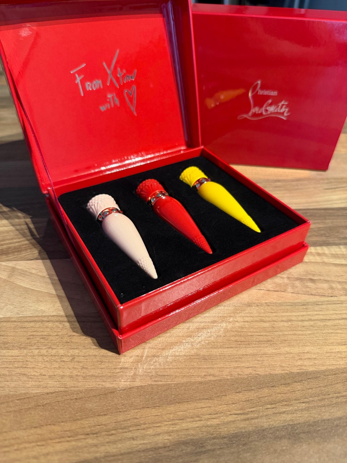 Christian Louboutin Lipstick Set - Nieuw in doos, Lippen, Nieuw, Ophalen of Verzenden, Make-up