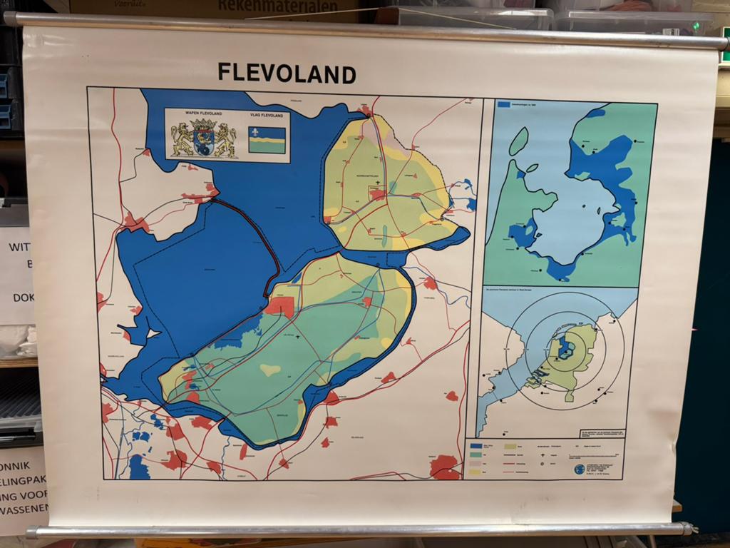 Grote kaart Flevoland - Nette staat, Ophalen, 2000 tot heden, Nieuw, Landkaart