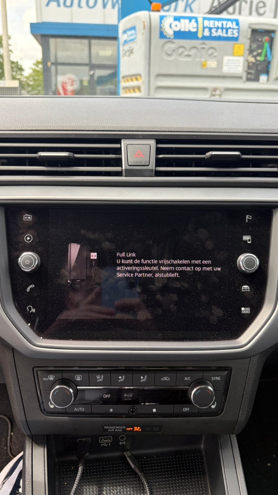 Seat Full Link Apple Carplay & Android Auto Activeren, Ophalen, Seat, Zo goed als nieuw, Seat