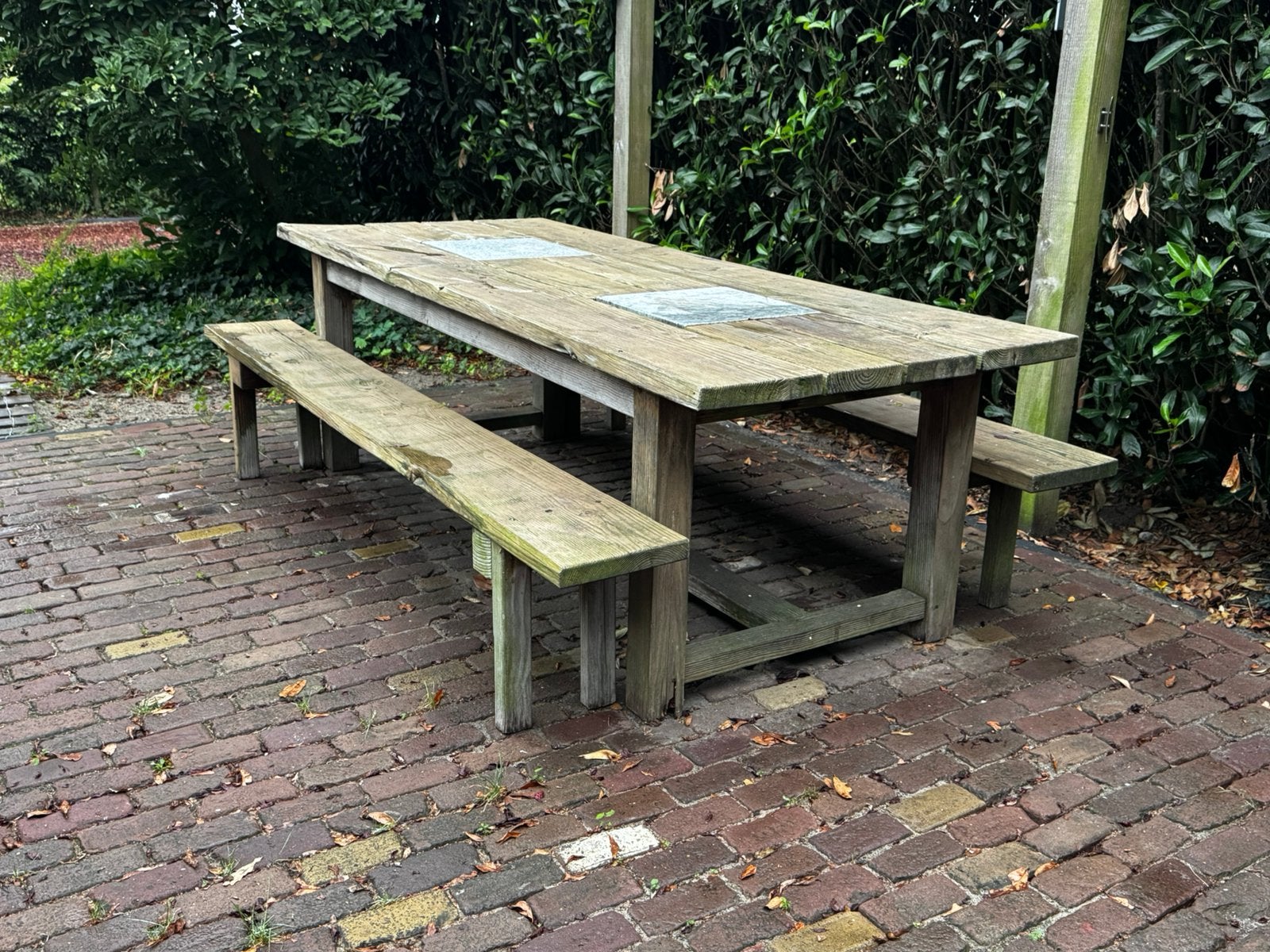 Tuintafel met 2 losse banken, Tuin en Terras, Picknicktafels, Ophalen, Gebruikt, Rechthoekig, Hout