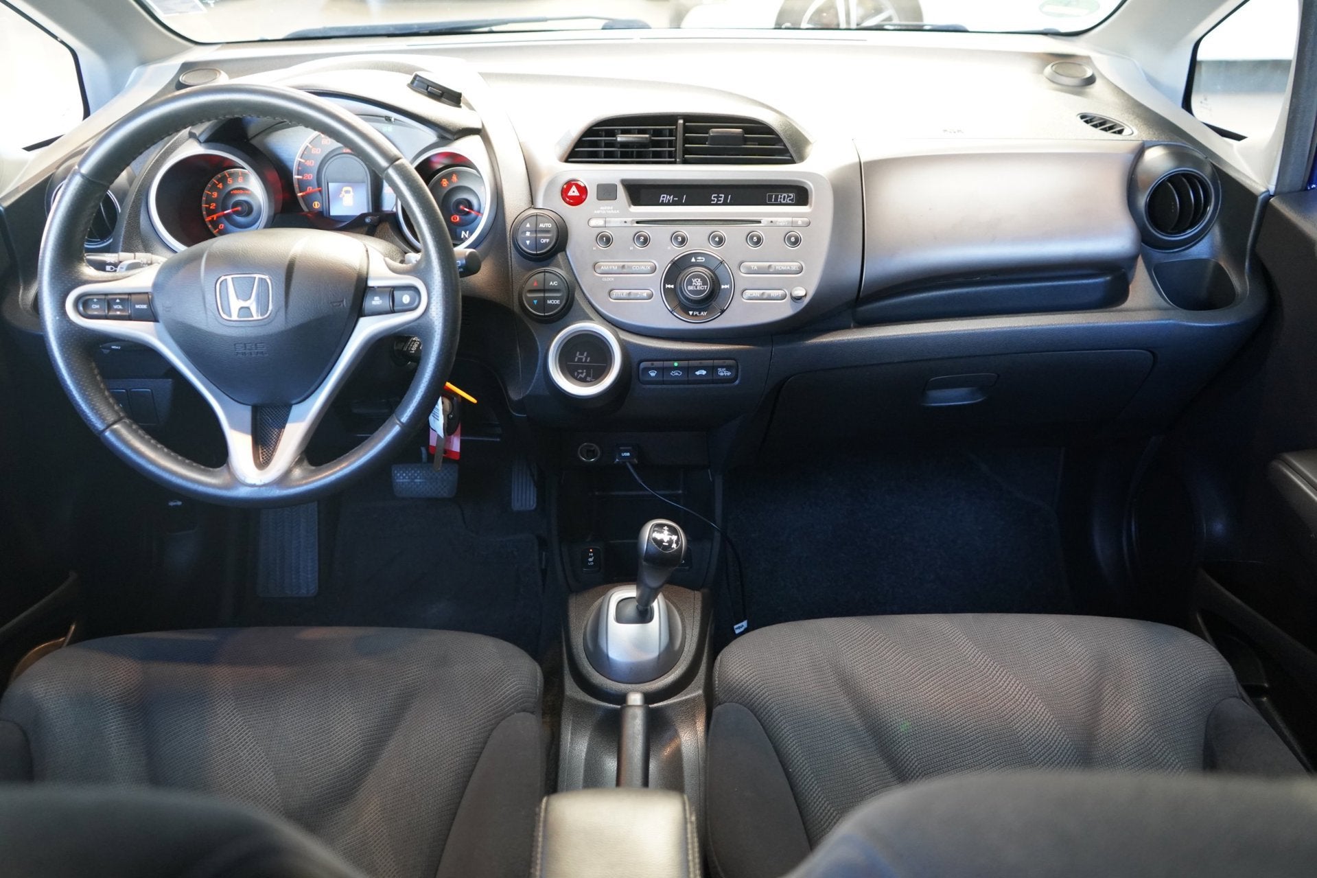 Honda JAZZ 1.4 Comfort | AUT | CRUISE | STOELVER. | TREKHAAK, Auto's, Gebruikt, 4 cilinders, Blauw, 1055 kg
