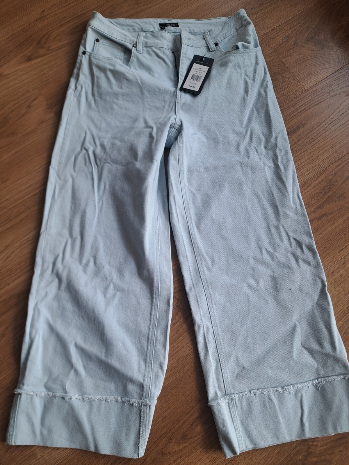 Norah broek stretch baby blauw - mist knoop, Ophalen of Verzenden