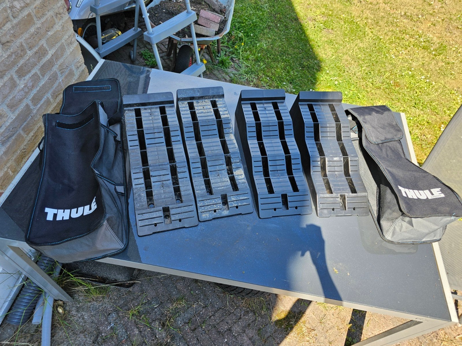 Thule Levelers voor Camper/Caravan (2 sets), Caravans en Kamperen, Ophalen of Verzenden, Zo goed als nieuw