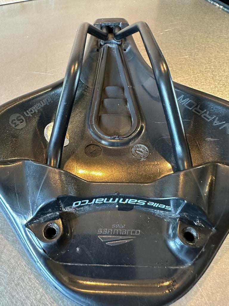 Selle San Marco racefietszadel - Zo goed als nieuw, Fietsen en Brommers, Fietsonderdelen, Kunststof, Ophalen of Verzenden, Zo goed als nieuw