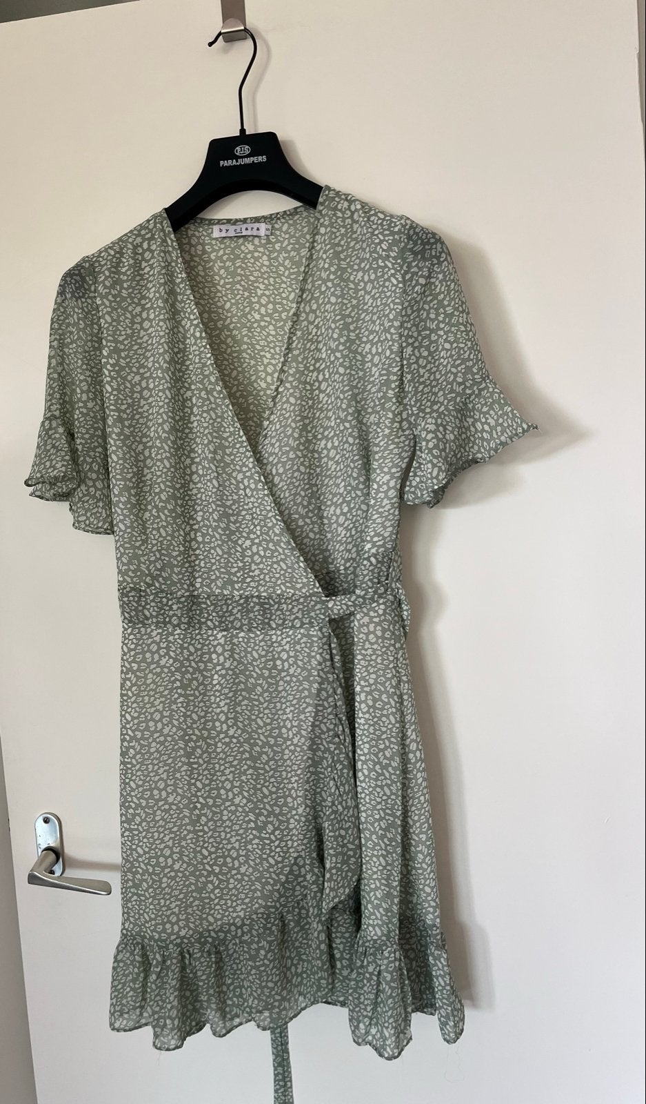 By Clara Paris overslagjurk met print - Maat S, Ophalen, Zo goed als nieuw, Maat 36 (S), Boven de knie
