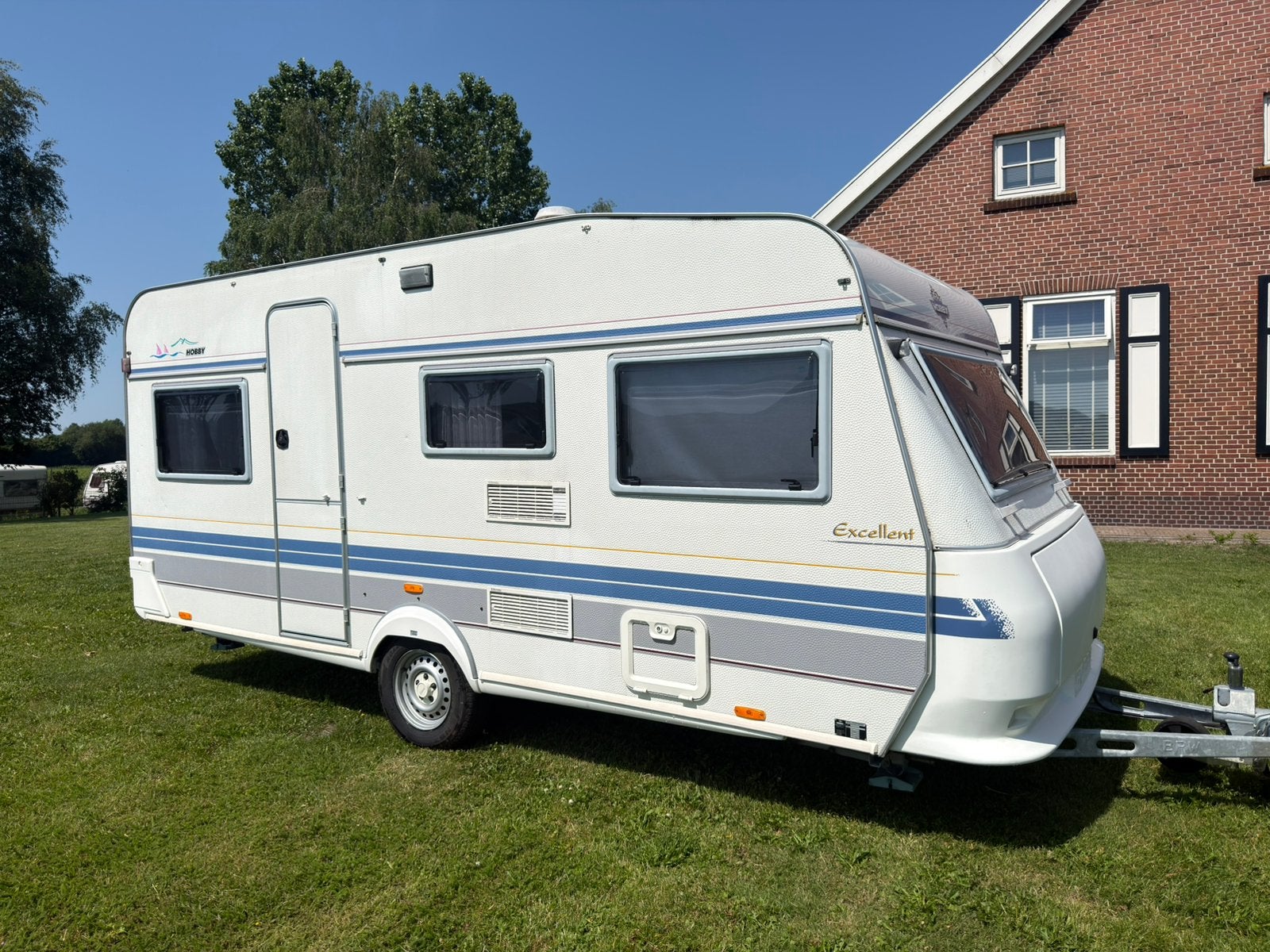 Hobby 470 Excellent| Keurige staat |voortent + luifel, Hobby, Koelkast, Bedrijf, Treinzit