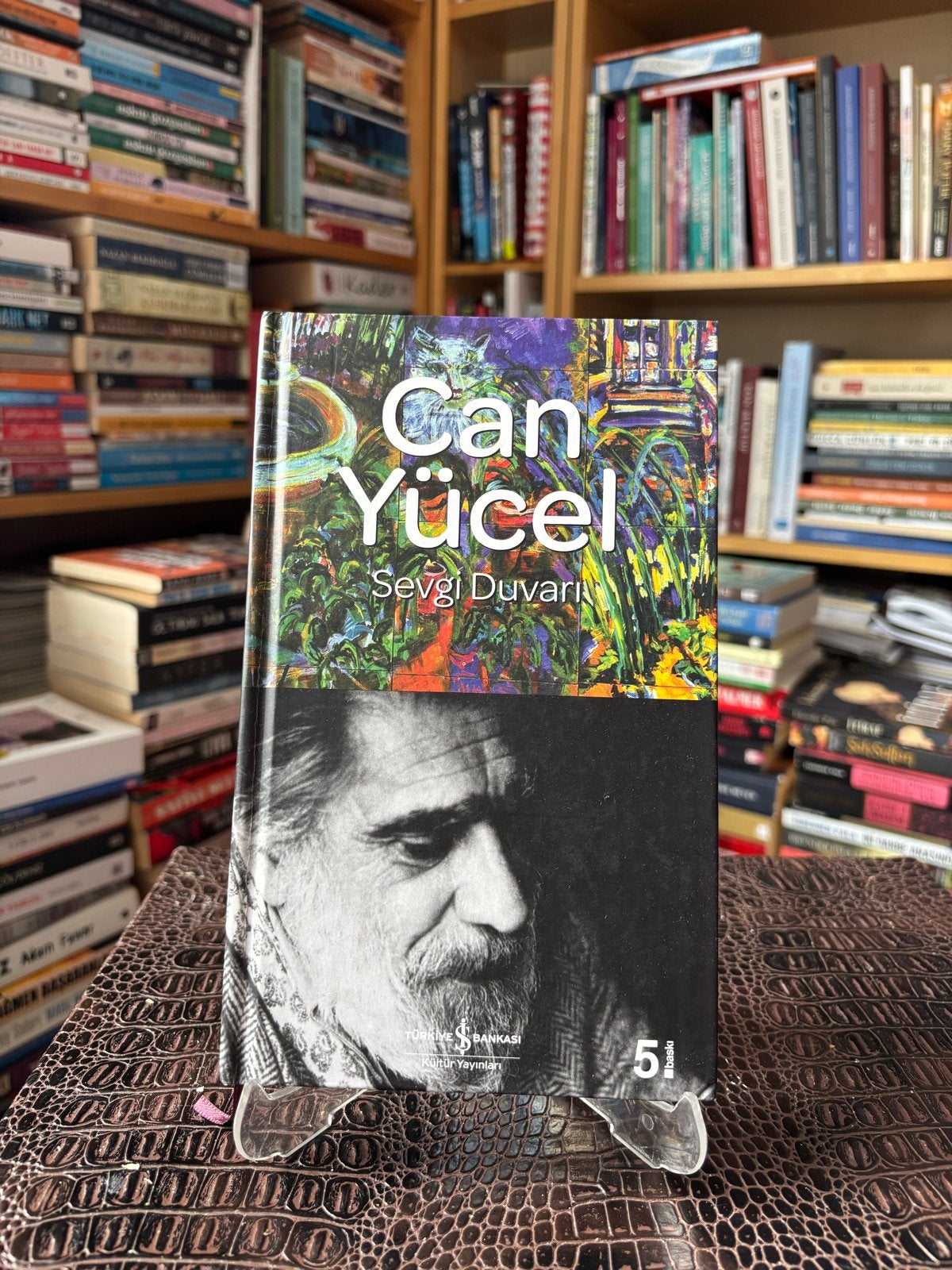 Can Yücel - Sevgi Duvarı (Turkse Poëzie), Ophalen of Verzenden, Zo goed als nieuw, Wereld overig