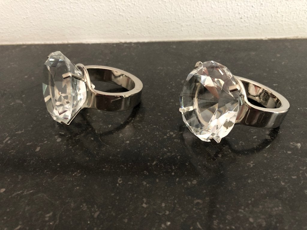 Servetringen met "diamant", Huis en Inrichting, Keuken | Bestek, Ophalen of Verzenden, Zo goed als nieuw, Rvs of Chroom
