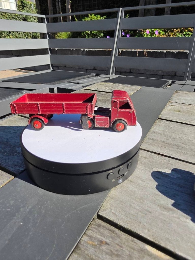 Dinky Toys Hindle-Smart Helecs met rode oplegger, Ophalen of Verzenden