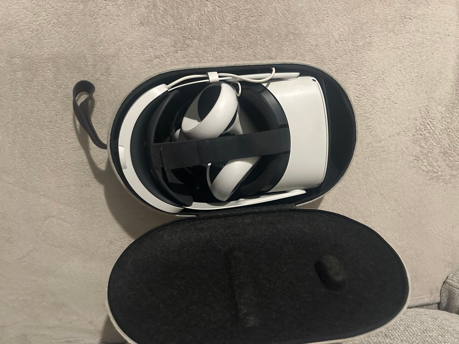 Oculus Quest 2 128GB + Elite Strap Battery + Travel Case, Ophalen, Nieuw, VR-bril, Overige platformen