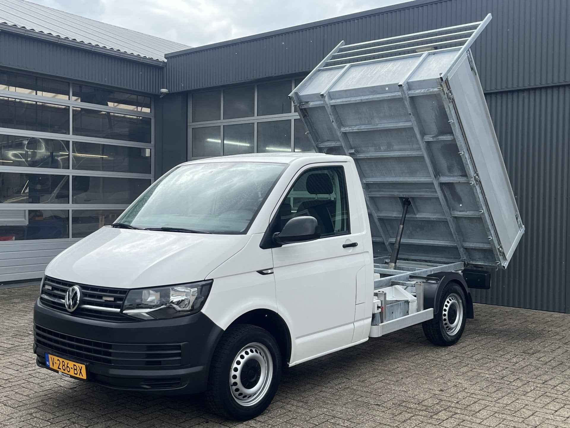 Volkswagen Transporter 2.0 TDI L1H1 Kipper Elektrische ramen, Auto's, Voorwielaandrijving, Stof, Gebruikt, 4 cilinders