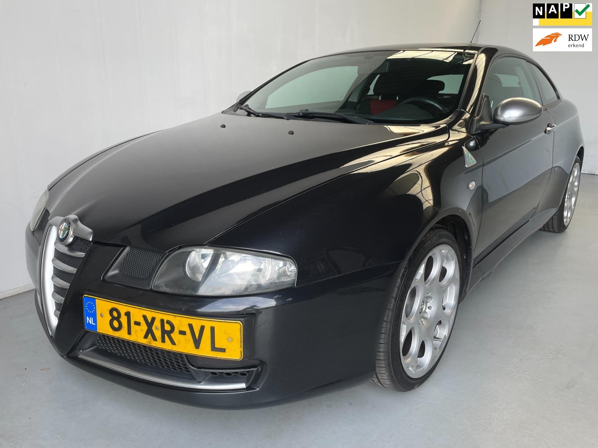 Alfa Romeo GT 1.9 JTD Imola Q2 Climate+Cruise control 6-bak, Auto's, Voorwielaandrijving, Stof, Gebruikt, 4 cilinders