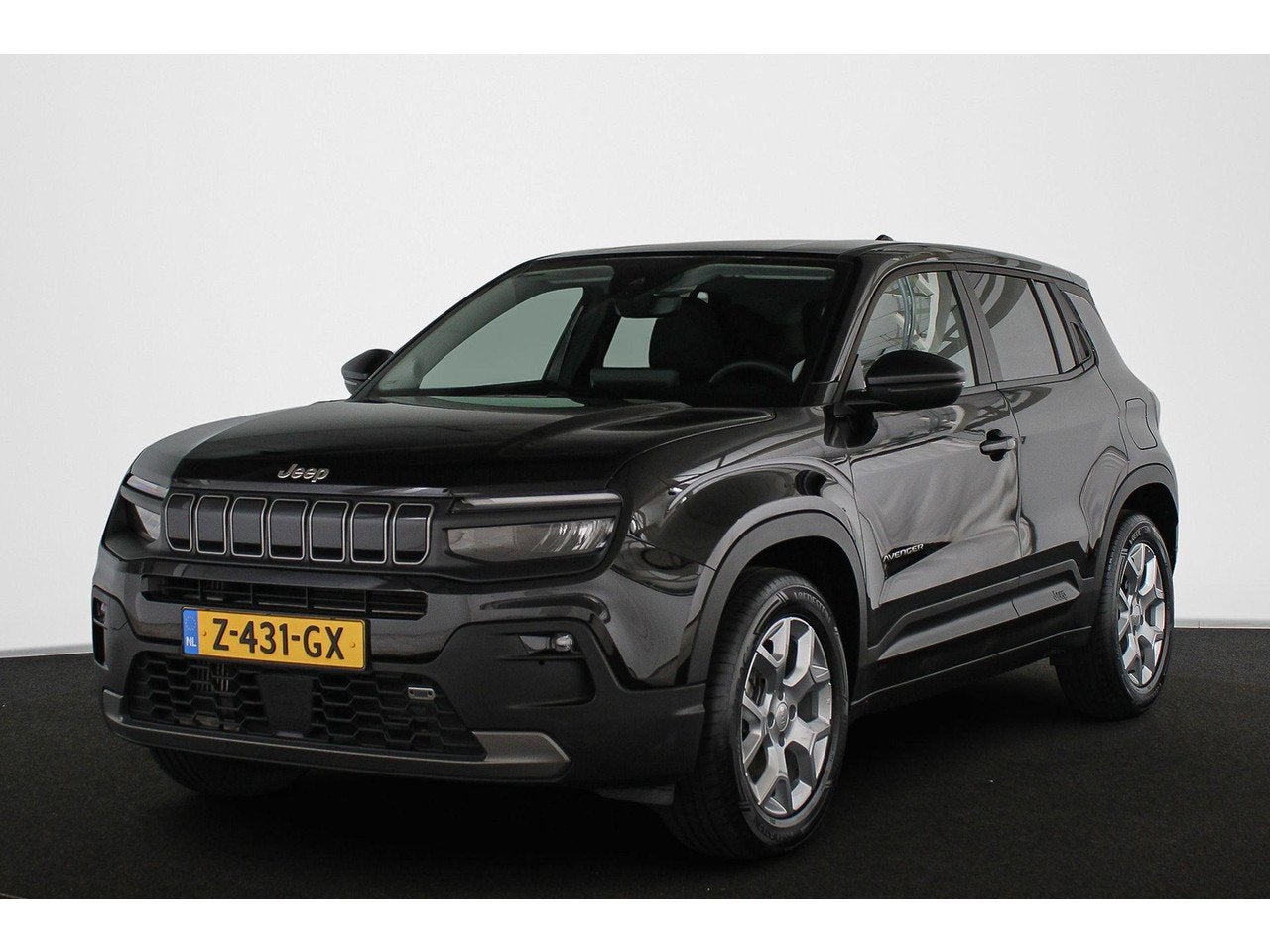 Jeep Avenger 1.2 Longitude Stoelverwarming Keyless Camera Ad, Auto's, 101 pk, Gebruikt, 1199 cc, Bedrijf